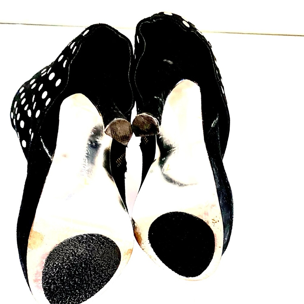 ✔️Halston Booties - Picture 9 of 9